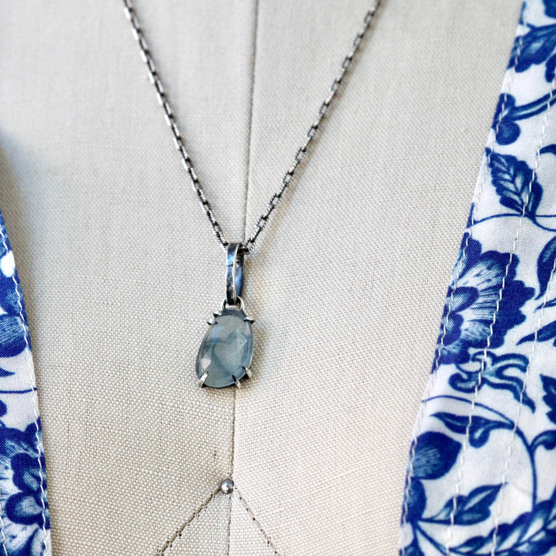 Rose cut Aquamarine prong set in sterling silver with heart detail